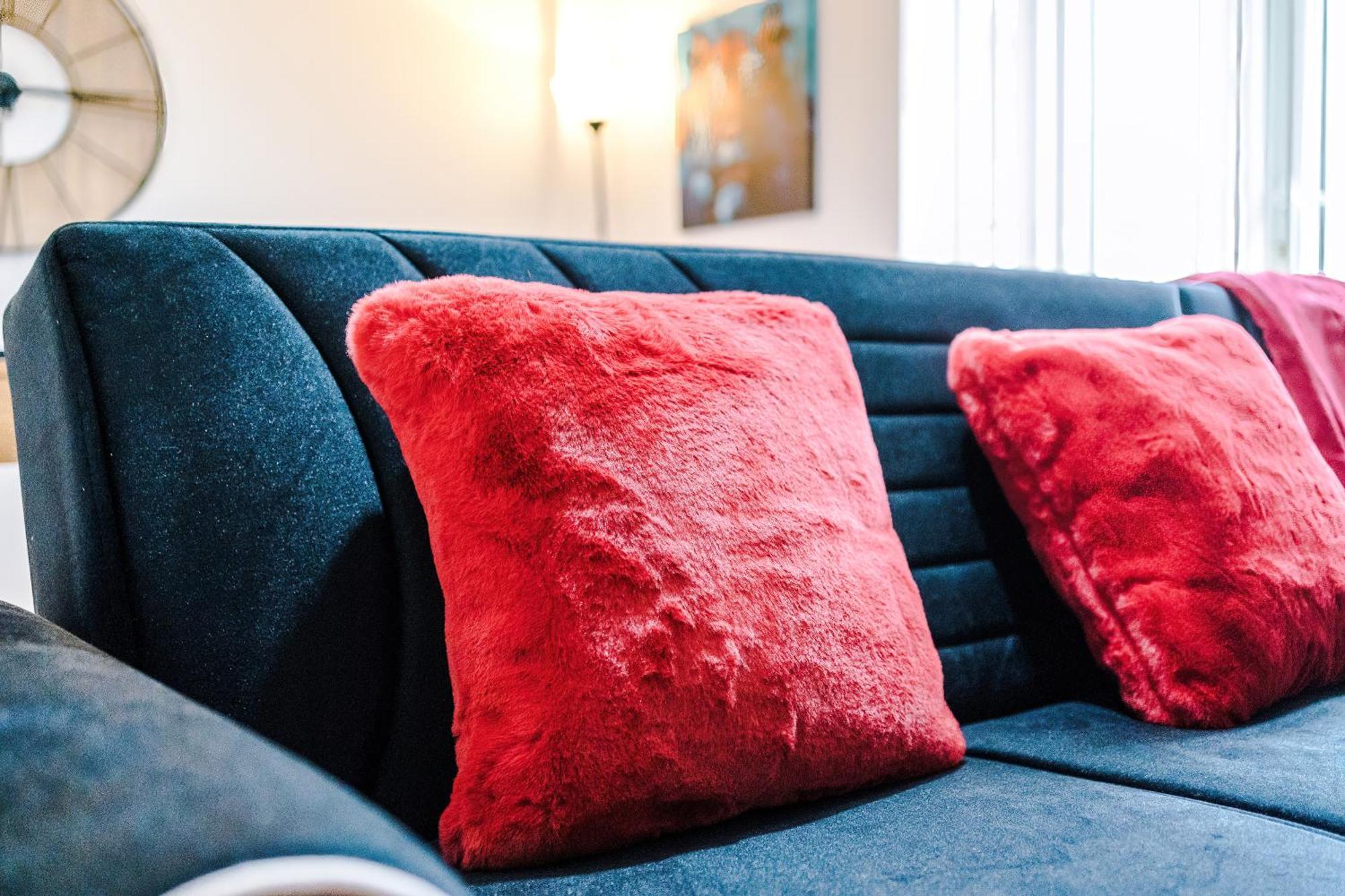 Fusion, Pool Table, Ps4, 2 Bedrooms Apartment *